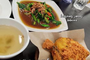 Nasi Ayam Penyet di Mukah, Malaysia: Rahsia Hidangan Sedap yang Menggugah Selera