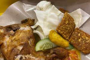 Ayam Gepuk Ori Selayang (Batu Caves)