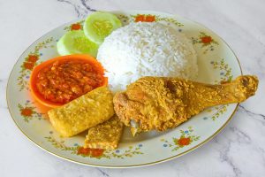 Ayam Gepuk Pak Raden Perda