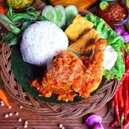 Ayam Penyet Medan 1 ayam penyet medan
