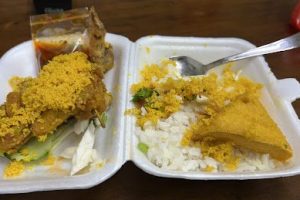 AYAM PENYET PAKTEH