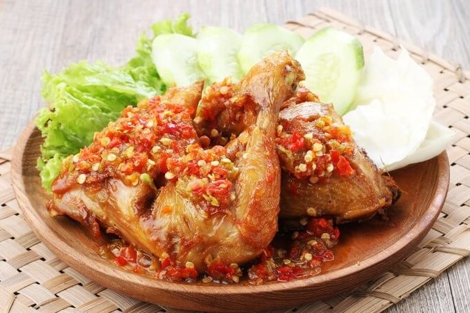 Ayam Penyet Rasa Jawa 1 ayam penyet rasa jawa