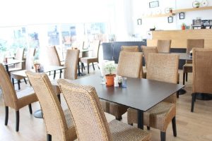 D Tempat Makan 5 D Tempat Makan