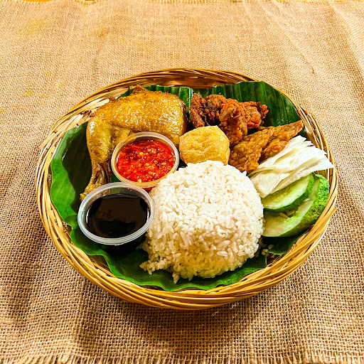 Ayam Gepuk Meraung