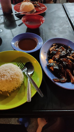 Ayam Panggang Madu Wak • Kafe