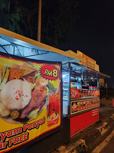 Ayam Geprek Ayra KPTM