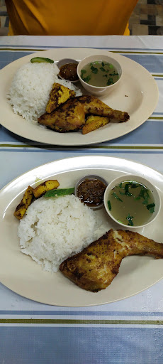 Makan Sini Laa ( Pekan Lumut, Perak )