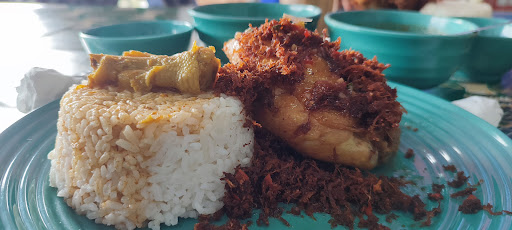 NASI KUKUS AYAM BEREMPAH AMPANG STALL MELLY