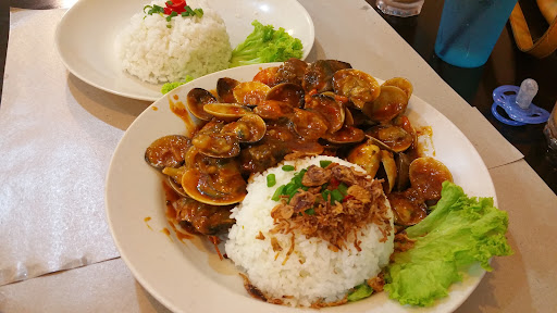 D' Paradise Cafe