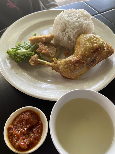 Bakso Solo Barokah, Kota Damansara (Ayam Penyet)