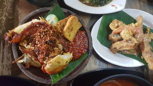 Restoran Periuk Belanga