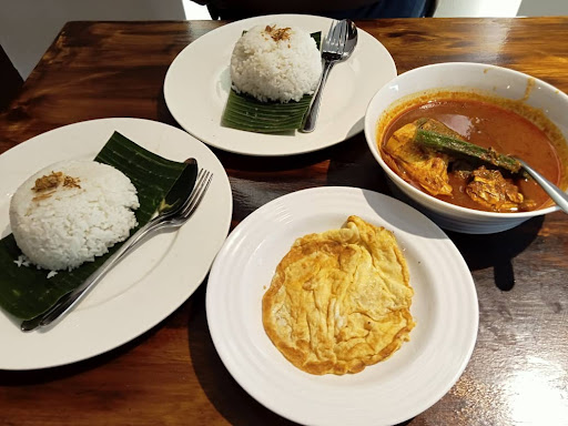 Restoran Piring Puteh