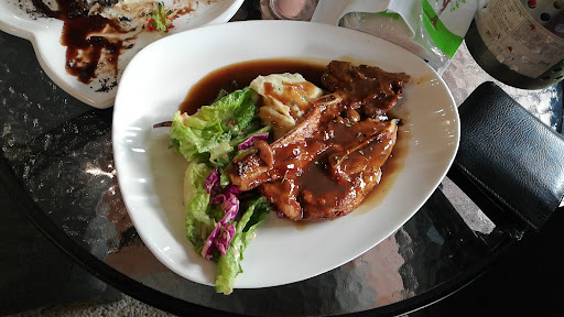 Yop's Steak & Seafood