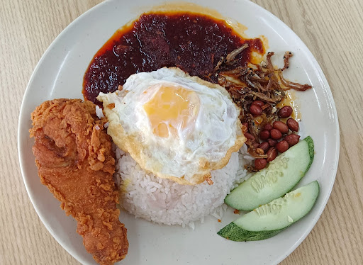 Ayam Penyet CS Station