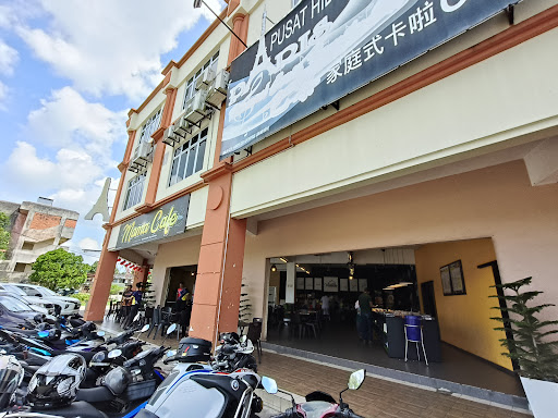 Mama Cafe Nasi Ayam Penyet