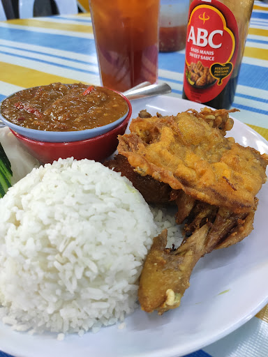 UD Ayam Penyek