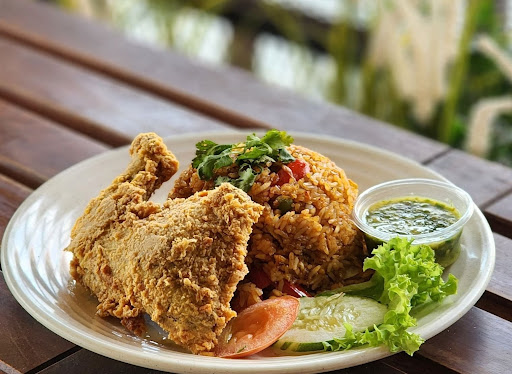Restoran Khun Mae Thai Muslim Seri Kembangan