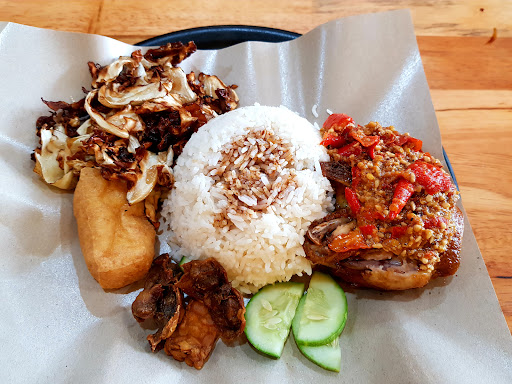 Ayam Gepuk Pak Gembus S13 Shah Alam