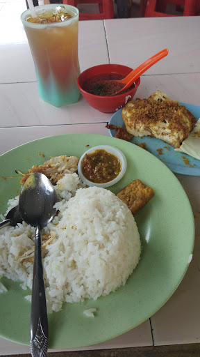 Ayam Penyet Ambia