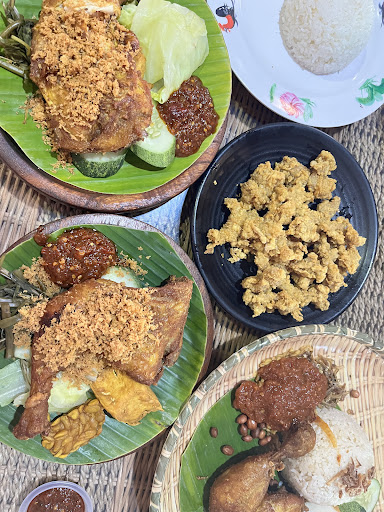 Restoran Ayam Penyet Ria Labuan