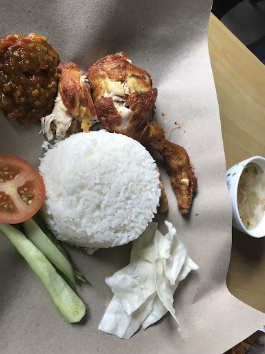 Ayam Penyet Mamagee Ayam Penyet Mamagee