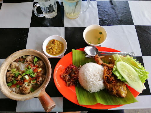 Nasi Ayam Penyet Rame d’Merlimau Nasi Ayam Penyet Rame d’Merlimau