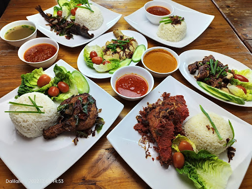 Nasi Ayam Baba Corner Tembangau