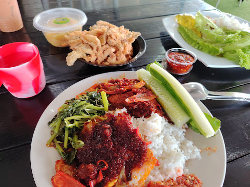 Kuwaah - Masak Lemak Cili Api, Daging Salai, Siput Sedut, Patin Tempoyak & Ayam Kampung @ Tampin