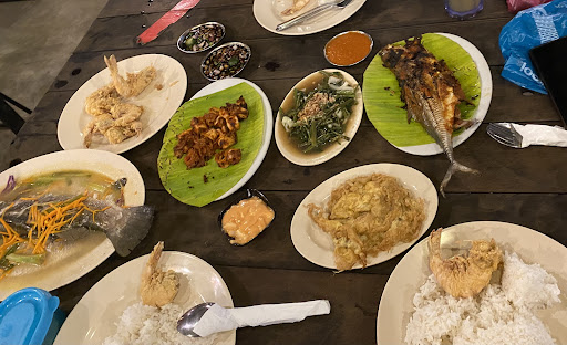 Restoran Ikan Bakar Sungai Rembau Restoran Ikan Bakar Sungai Rembau