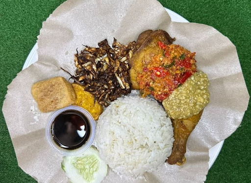 Ayam Gepuk Pak Junid Ayam Gepuk Pak Junid