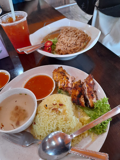 Restoran Nasi Ayam Bakar Tapah Road ( Pekan Lumut, Perak ) Restoran Nasi Ayam Bakar Tapah Road ( Pekan Lumut, Perak )