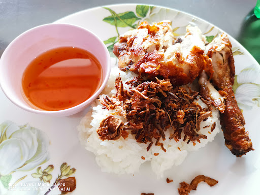 Mak Teh Pulut Ayam