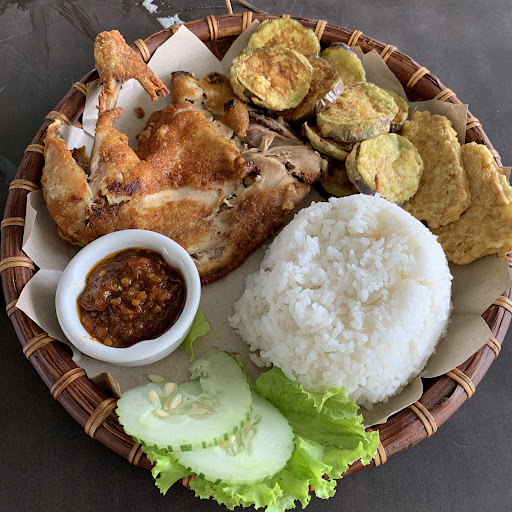 Warung Zara Warung Zara