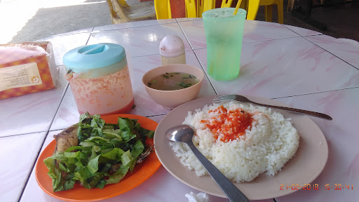Nasi Ayam A&A Seberang Marang