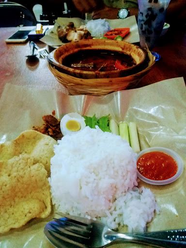 Encik Min Encik Min