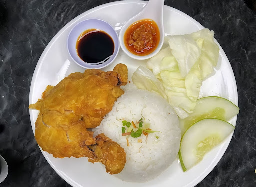 AYAM GEPUK PAK RAY TUARAN AYAM GEPUK PAK RAY TUARAN