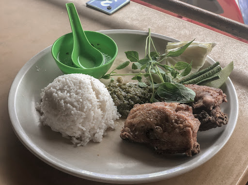 Wak Nuar Ayam Penyet Wak Nuar Ayam Penyet