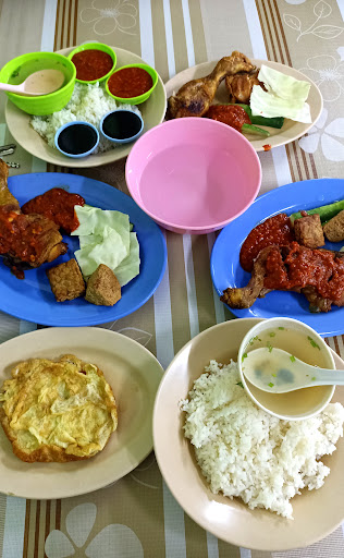 Restoran Sunan Giri Restoran Sunan Giri