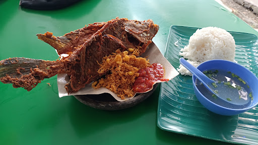AYAM PENYET TAMAN PELANGI,49jalankuning็ฑๅ ๅ็พ้ฃไธญๅฟๆ็ๆฃๅญ AYAM PENYET TAMAN PELANGI,49jalankuning็ฑๅ ๅ็พ้ฃไธญๅฟๆ็ๆฃๅญ