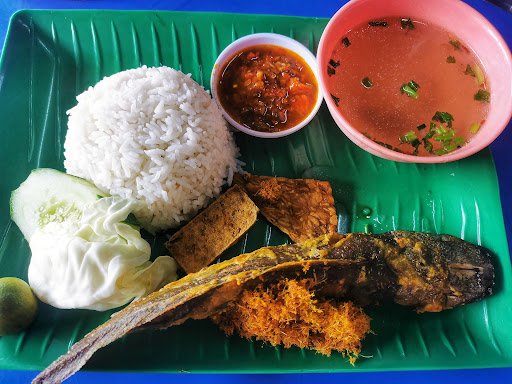 Restoran Ayam Penyet Ayuni Restoran Ayam Penyet Ayuni