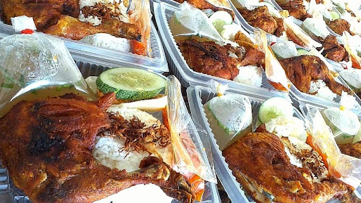 Napa Nasi Ayam Penyet โข Alor Setar Napa Nasi Ayam Penyet โข Alor Setar