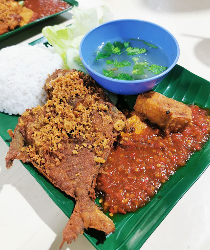 Nasi Ayam Penyet Watie 223 Nasi Ayam Penyet Watie 223