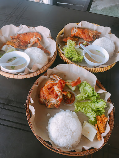 Warisan Zulkeflee Ayam Penyet Warisan Zulkeflee Ayam Penyet