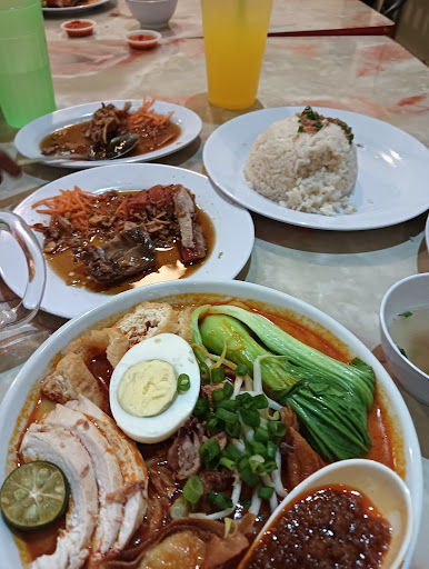 Pai Tee Mah Nasi Ayam Heynan Pai Tee Mah Nasi Ayam Heynan