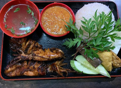 Ayam Penyet Wong Jowo Ayam Penyet Wong Jowo