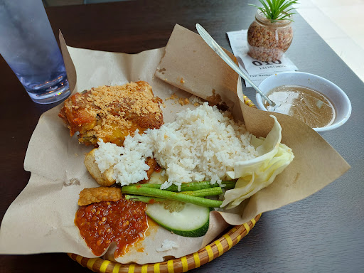 Ayam Penyet Best STATION Ayam Penyet Best STATION