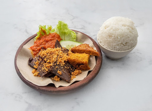 PENYETPENYET.COM ALAM DAMAI