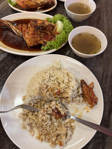 Nasi Ayam Azmi
