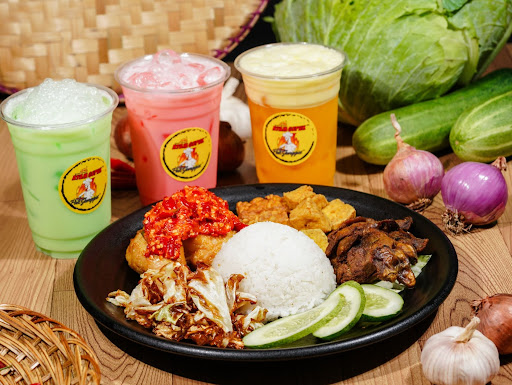 Ayam Gepuk Pak Janggus Ayam Gepuk Pak Janggus