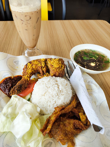 RESTORAN AYAM PENYET 4AP